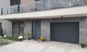 Ragasztott ultravékony kőfurnér falburkolat telepítése - Stonebend, a kőfurnér könnyű homlokzatburkolat szakértője